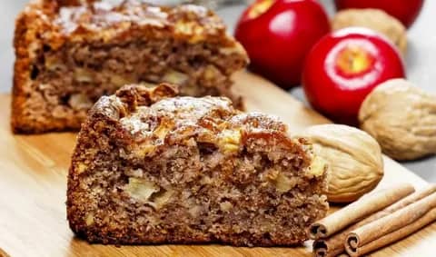 Apple Cinnamon Cake: A Deliciously Sweet and Spiced Delight!